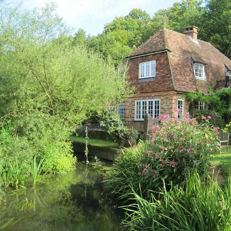 Tilford Mill Cottage Farnham  Dış mekan fotoğraf